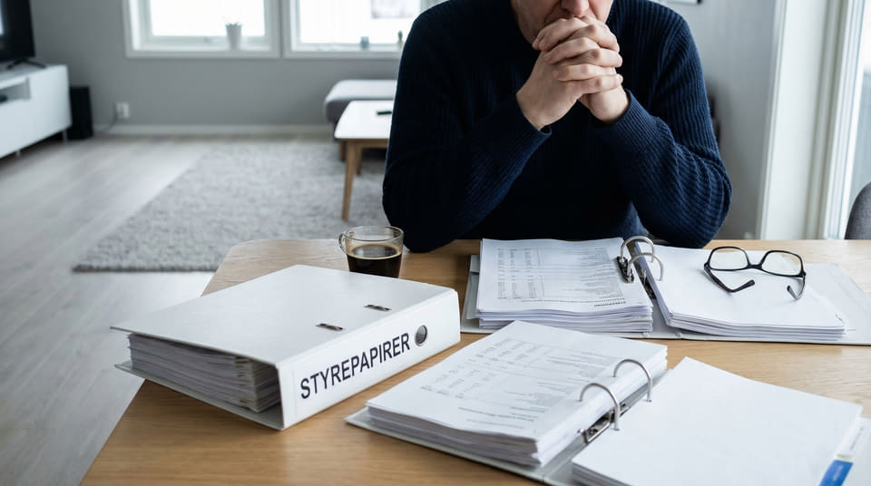 Styreansvarsforsikring kan være forskjellen mellom suksess og personlig konkurs. Bytt.no forklarer hvorfor din bedrift trenger styreansvarsforsikring