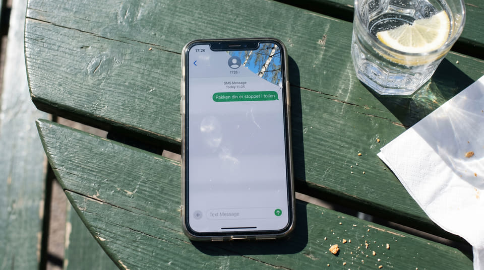 Å bytte mobiloperatør stopper sjelden svindel-SMS. Den mest effektive metoden er i stedet å videresende mistenkelige meldinger til gratistjenesten 7726.