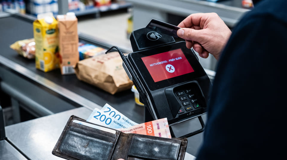 Myndighetene ber oss styrke vår økonomiske egenberedskap. Se hvordan du enkelt setter opp en gratis beredskapspakke og unngår dyre gebyrfeller.