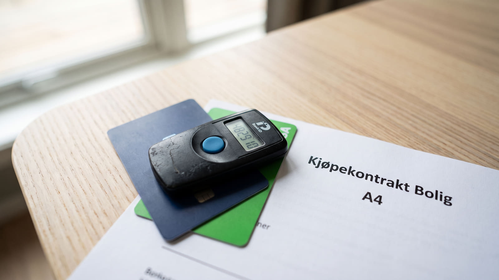 Har du mer enn 2 millioner på konto? Lær hvordan innskuddsgarantien fungerer, unngå konsesjonsfellen og finn bankene med de beste rentene her.