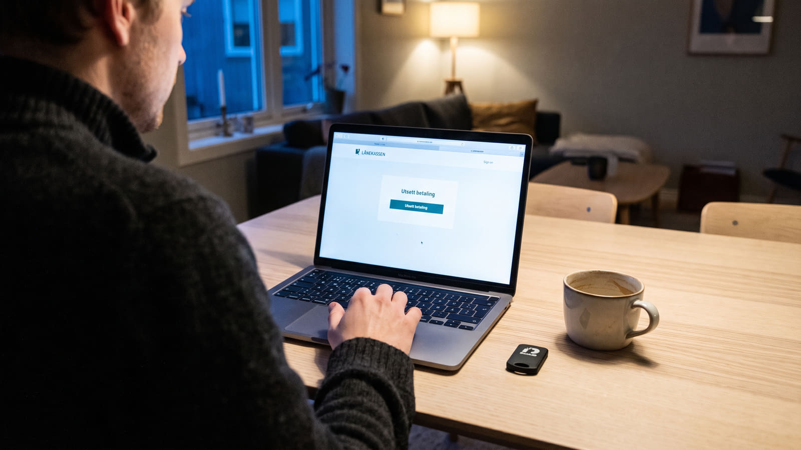 Er studielånet fortsatt billigst? Les om fastrentefellen i Lånekassen, hva betalingsutsettelse koster deg og hvordan du sjekker renten på ditt boliglån.