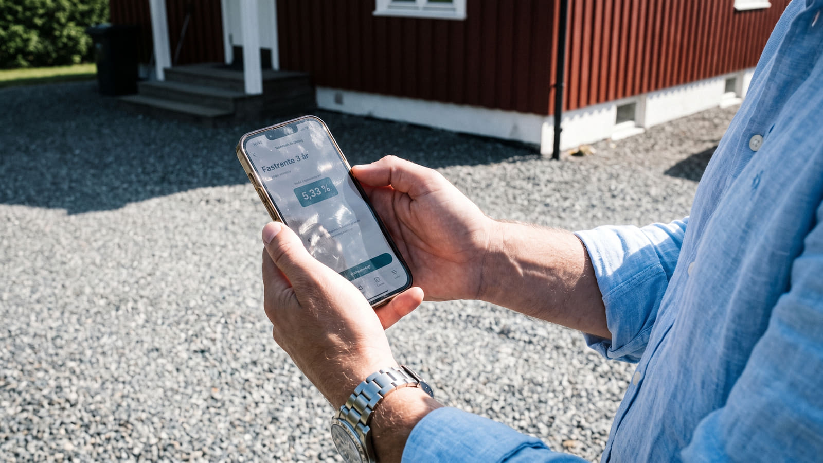 Vurderer du fastrente? Se prisforskjellen på fast og flytende boliglån i august 2026, lær om overkurs og finn ut når det lønner seg å binde renten.