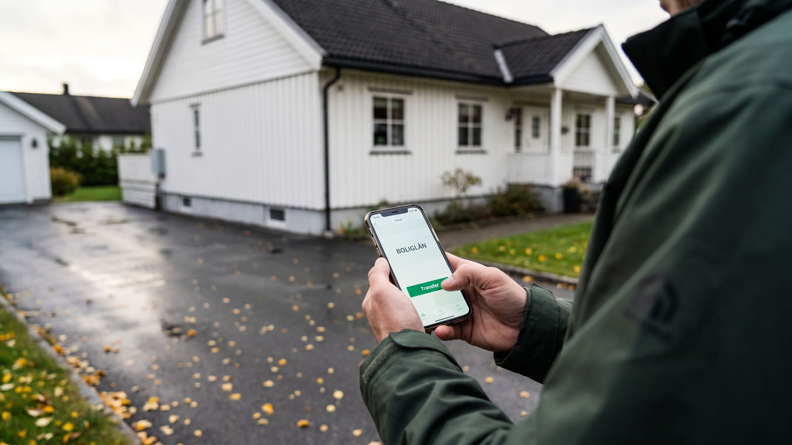 Betaler du en lojalitetsstraff på boliglånet? Se hvor mye banken tjener på lånet ditt, og lær hvordan du enkelt forhandler ned renten eller bytter bank.