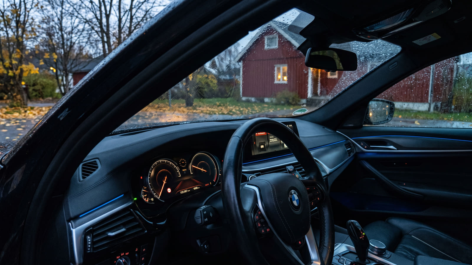 Spar penger på forsikring til BMW 5-serie. Ved å justere egenandel og kjørelengde kan du kutte prisen betydelig. Les våre tips og sammenlign tilbud her.
