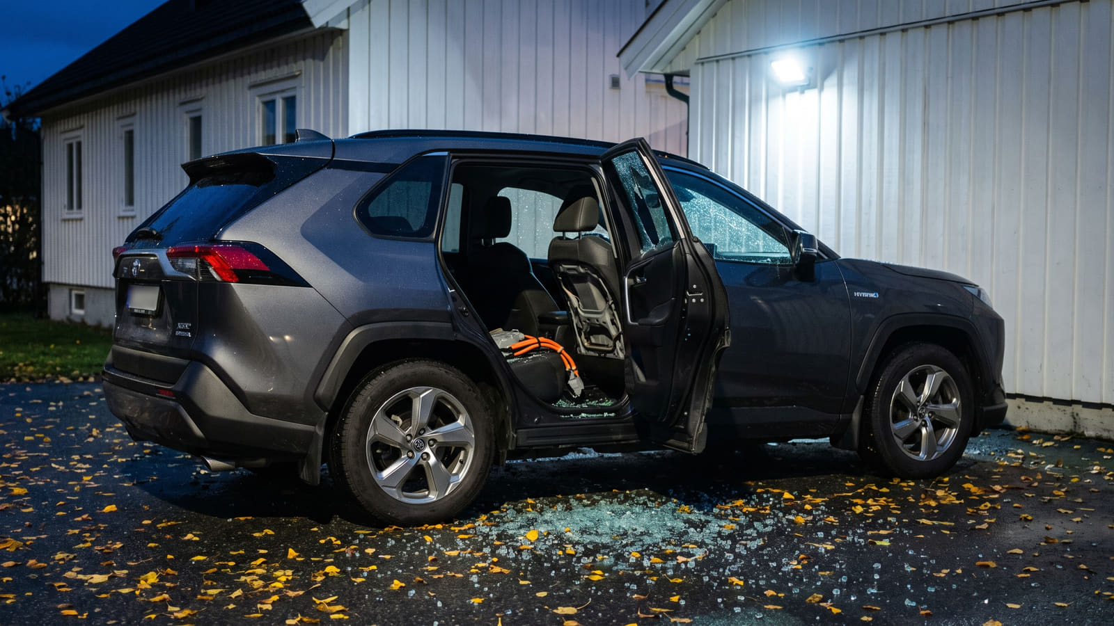 Sammenlign pris og dekning på forsikring til Toyota RAV4 på Bytt.no og få gratis tilbud på bilforsikring fra flere selskaper samtidig.