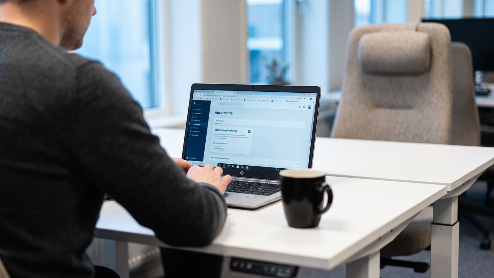 Vurderer du privat helseforsikring? Se hva den dekker, unngå dobbeltforsikring, og få tipsene som sikrer deg rask behandling til best mulig pris.