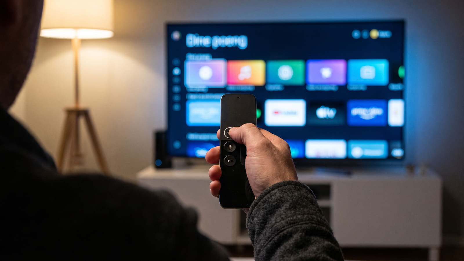 Få tilbud på basispakkene innenfor TV og underholdning, og legg til de kanalene du trenger ekstra, med TV-pakker med poengsystem