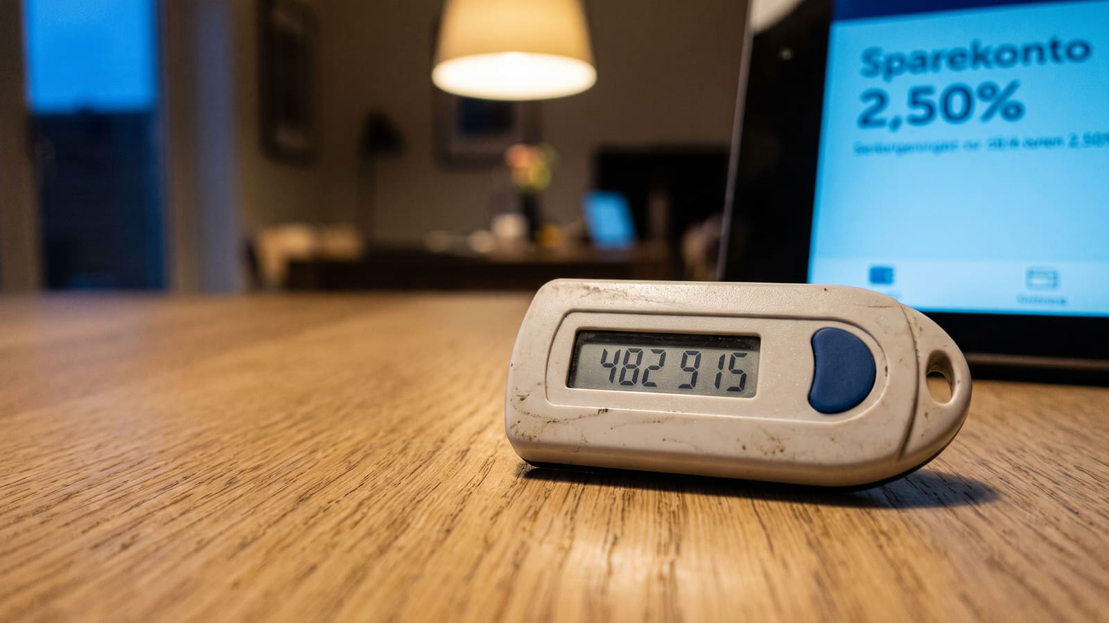 Taper du penger på lav rente i storbanken? Du trenger ikke bytte hverdagsbank for å få topprente. Se hvordan du enkelt og trygt flytter kun sparekontoen.